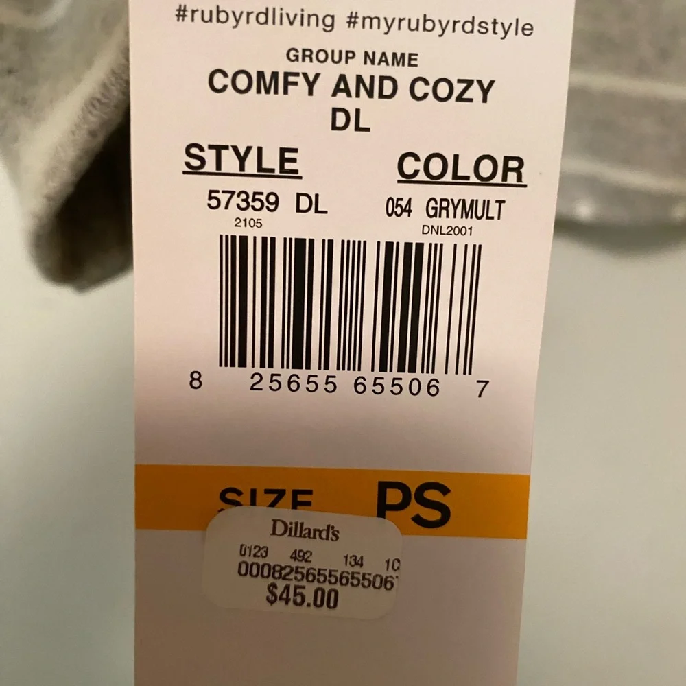 Ruby Rd. Petite - Picture 4 of 6